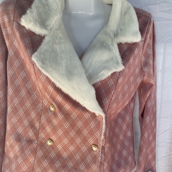 In Girl Jacket by Dillars - Picture 3 of 6